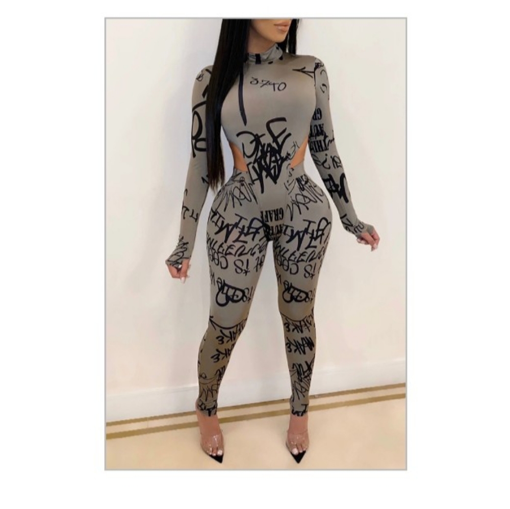 Sexy letter print 2 pc pants set